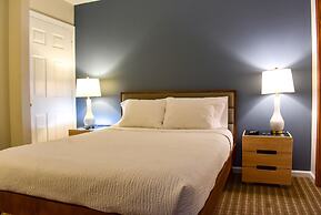 The Central Downtown Inn & Suites