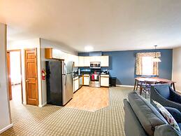 The Central Downtown Inn & Suites