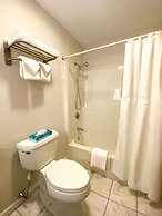 The Central Downtown Inn & Suites