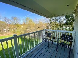 The Central Downtown Inn & Suites