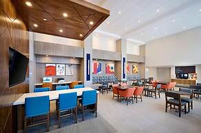 Holiday Inn Express and Suites Kitchener Southeast by IHG