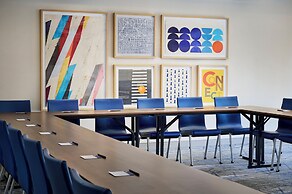 Holiday Inn Express and Suites Kitchener Southeast by IHG