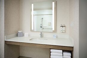 Holiday Inn Express and Suites Kitchener Southeast by IHG