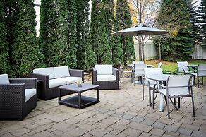 Holiday Inn Express and Suites Kitchener Southeast by IHG