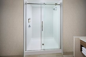 Holiday Inn Express and Suites Kitchener Southeast by IHG