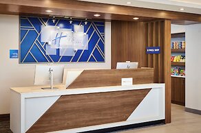 Holiday Inn Express and Suites Kitchener Southeast by IHG