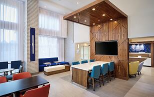 Holiday Inn Express and Suites Kitchener Southeast by IHG
