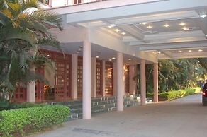 Royal Orchid Resort & Convention Centre