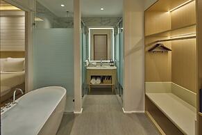 Royal Orchid Resort & Convention Centre