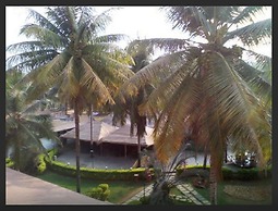 Royal Orchid Resort & Convention Centre