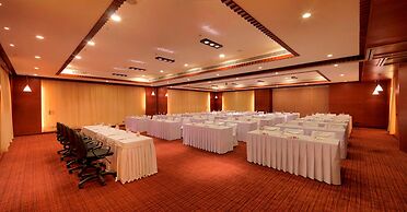 Royal Orchid Resort & Convention Centre