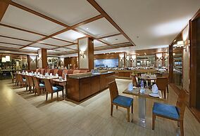 Royal Orchid Resort & Convention Centre