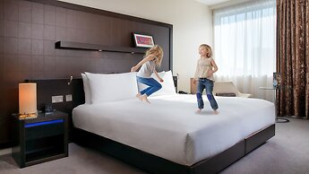 Hilton London Canary Wharf