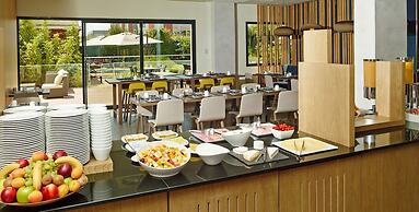 Holiday Inn Express Toulouse Airport by IHG