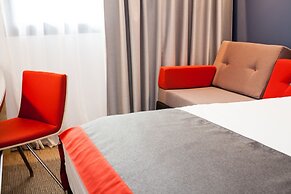 Holiday Inn Express Toulouse Airport by IHG