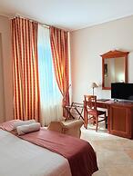 Hotel D'Angelo Palace