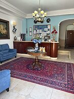 Hotel D'Angelo Palace