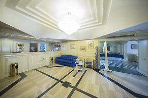 Mancini Park Hotel