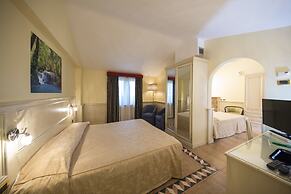 Mancini Park Hotel