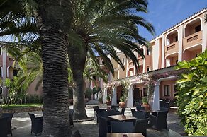 Cala Ginepro Hotel Resort