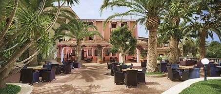 Cala Ginepro Hotel Resort