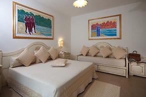 Cala Ginepro Hotel Resort