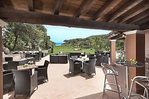 Cala Ginepro Hotel Resort