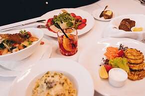 Riga Islande Hotel with FREE parking