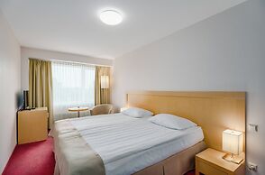Riga Islande Hotel with FREE parking