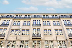 Garner Hotel Berlin - Checkpoint Charlie