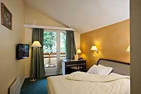 Hotel Athena
