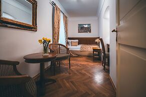 Appia Hotel Residences