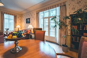 Appia Hotel Residences