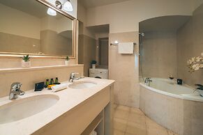 Appia Hotel Residences