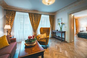 Appia Hotel Residences