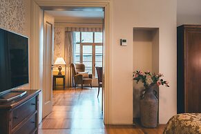 Appia Hotel Residences