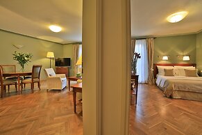 Appia Hotel Residences