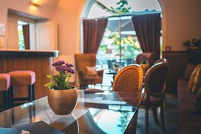 Appia Hotel Residences