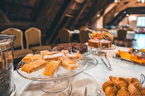 Appia Hotel Residences