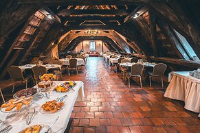 Appia Hotel Residences