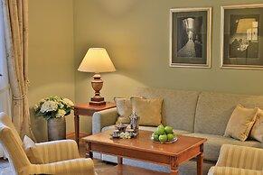 Appia Hotel Residences