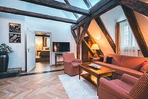 Appia Hotel Residences