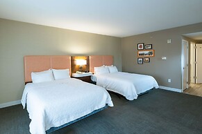 Hampton Inn & Suites Jamestown
