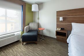 Holiday Inn Express & Suites Lenoir Cty by IHG