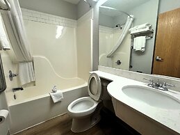 Microtel Inn & Suites by Wyndham Albertville