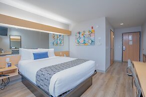 Microtel Inn & Suites by Wyndham Albertville