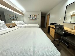 Microtel Inn & Suites by Wyndham Albertville
