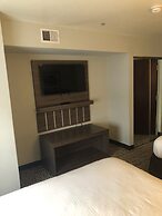 Clarion Pointe Charleston - West Ashley