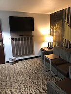 Clarion Pointe Charleston - West Ashley