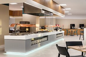 Hotel Vibra Beverly Playa